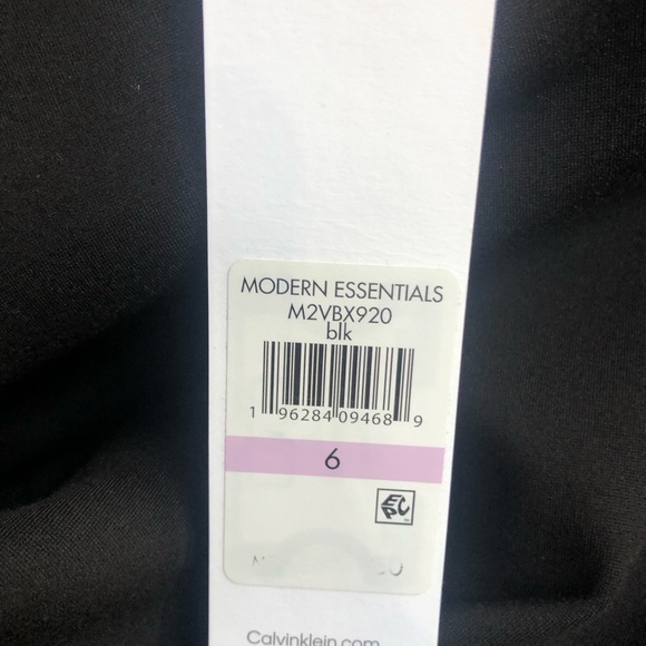 Calvin Klein Women's Black Ponte Formal Fitted Dress, Size 6 - Picture 5 of 12